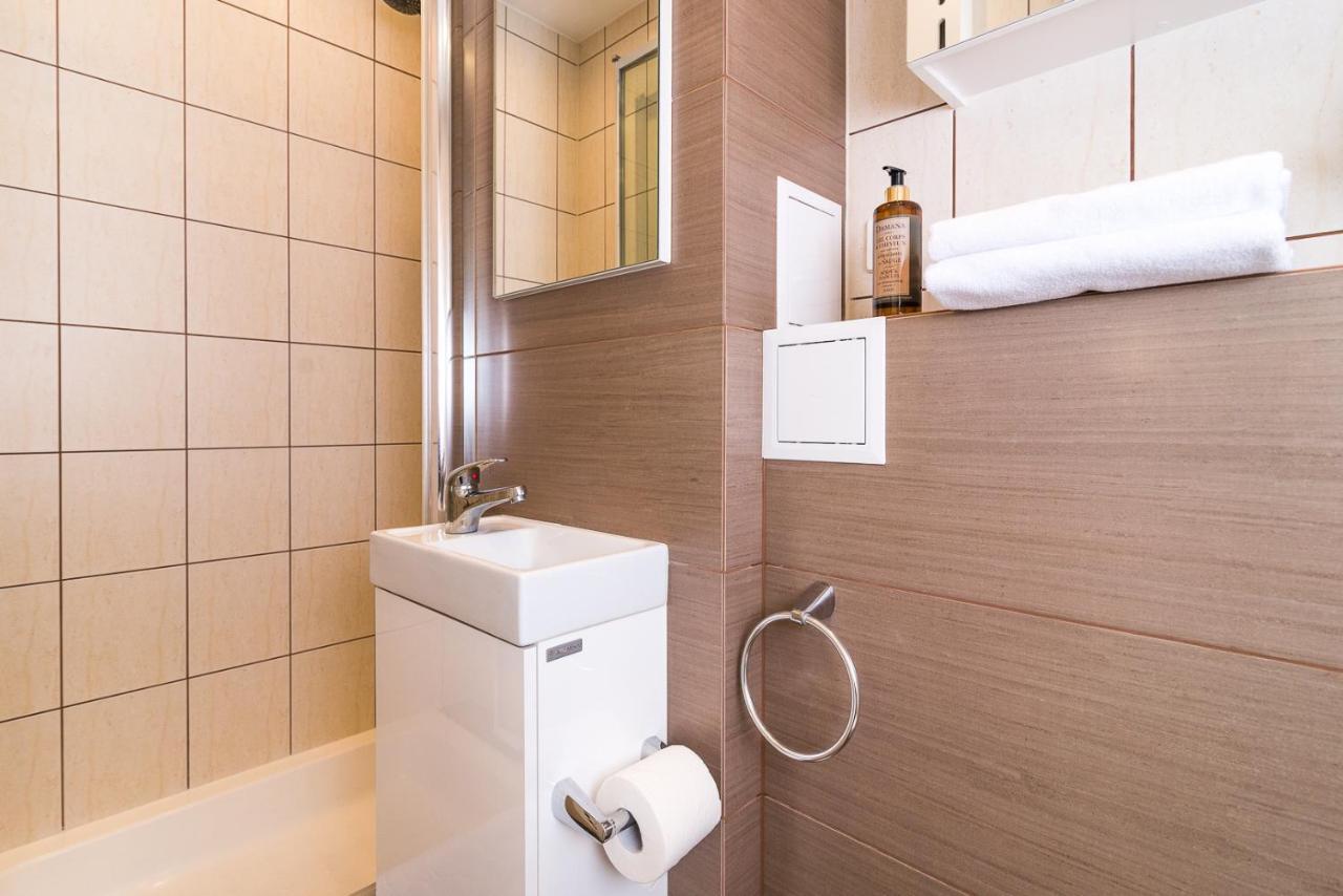 Bagno 7 - Modern Apartment By Noclegi Renters 바르샤바 외부 사진
